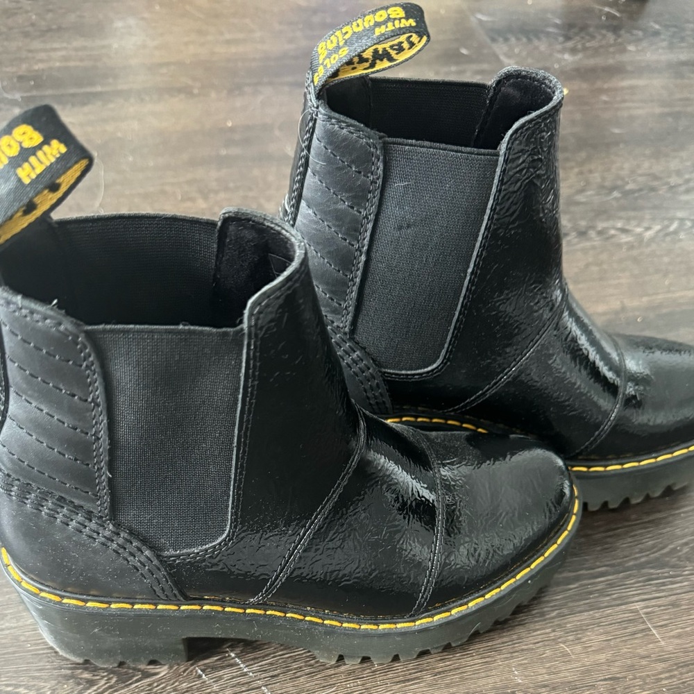 Dr Martens Rozalie Black Pull On Boots Size 7 - Excellent Condition